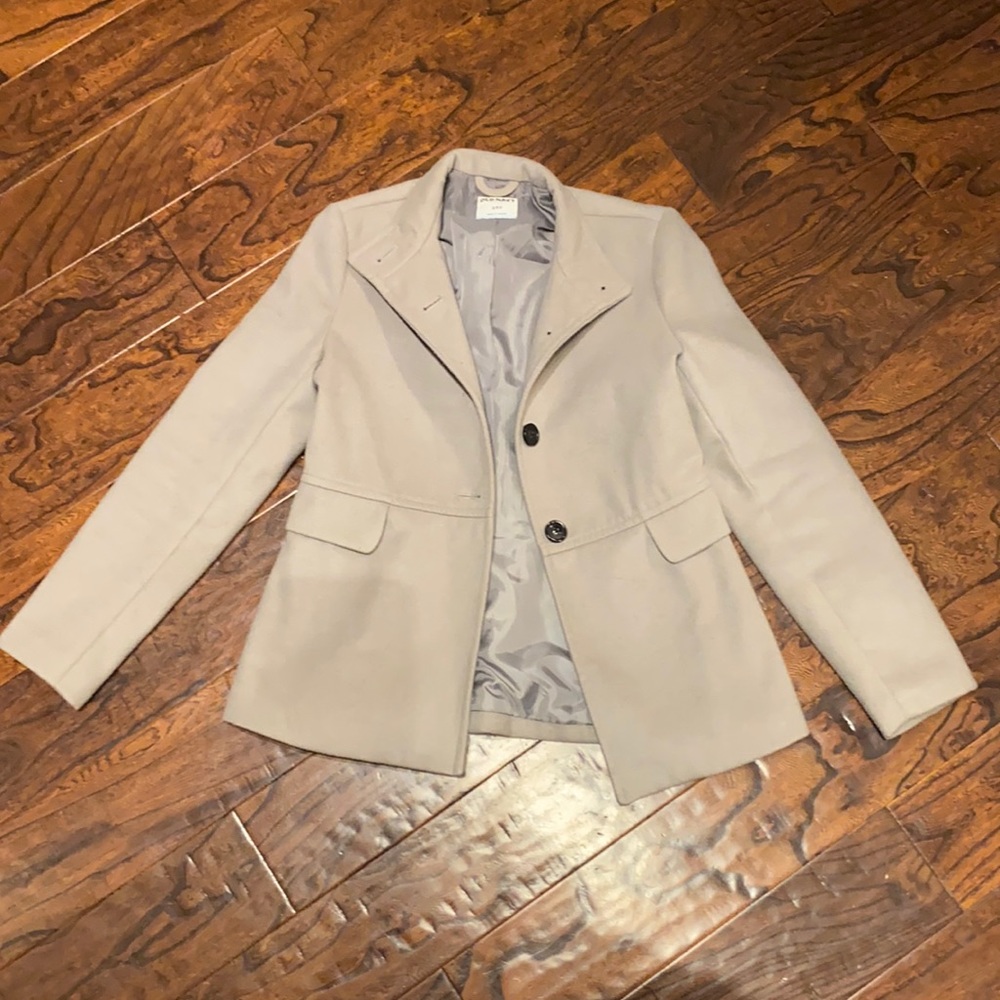 Gray jacket - Picture 3 of 5